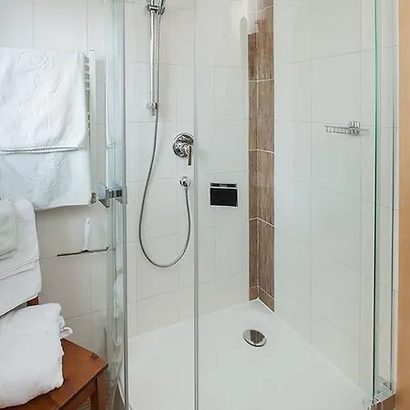 Alpineas Apartament